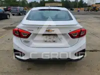 2018 Chevrolet Cruze фото