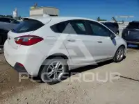 2018 Chevrolet Cruze photo