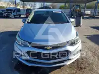 2018 Chevrolet Cruze photo