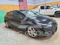 2018 Chevrolet Cruze photo