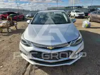 2018 Chevrolet Cruze photo