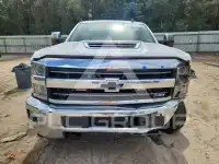 2018 Chevrolet Silverado photo