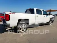 2018 Chevrolet Silverado фото