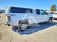 2018 Chevrolet Silverado фото