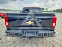 2018 Chevrolet Silverado фото