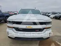 2018 Chevrolet Silverado photo