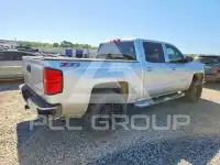 2018 Chevrolet Silverado photo