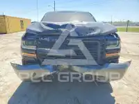 2018 Chevrolet Silverado photo
