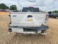 2018 Chevrolet Silverado photo