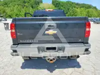 2018 Chevrolet Silverado фото