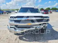 2018 Chevrolet Silverado фото