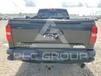 2018 Chevrolet Silverado photo