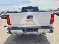 2018 Chevrolet Silverado фото