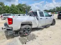 2018 Chevrolet Silverado photo
