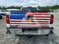2018 Chevrolet Silverado photo