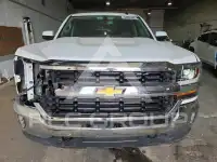 2018 Chevrolet Silverado photo