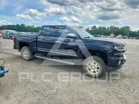 2018 Chevrolet Silverado photo
