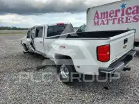 2018 Chevrolet Silverado фото