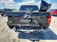 2018 Chevrolet Silverado фото