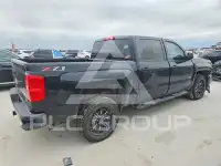 2018 Chevrolet Silverado photo