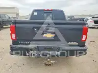 2018 Chevrolet Silverado фото