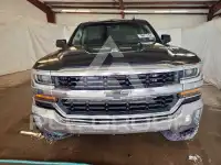 2018 Chevrolet Silverado photo