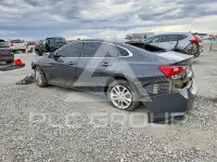 2018 Chevrolet Malibu photo