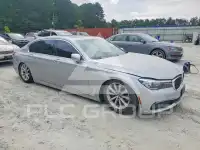 2018 BMW 740 photo