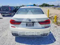 2018 BMW 740 фото