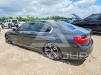2018 BMW 740 фото
