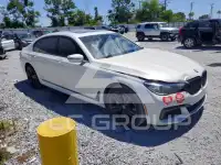 2018 BMW 740 фото
