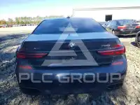 2018 BMW 750 photo