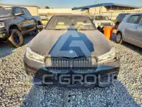 2018 BMW 750 фото