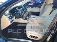 2018 BMW 750 фото