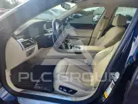 2018 BMW 750 фото