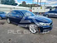 2018 BMW 750 фото
