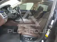 2018 BMW 750 photo