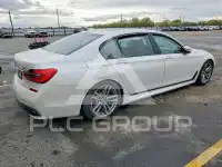 2018 BMW 750 фото