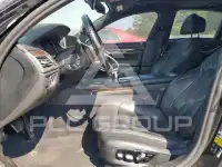 2018 BMW 750 фото