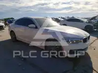 2018 BMW 530 photo