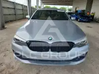 2018 BMW 530 photo