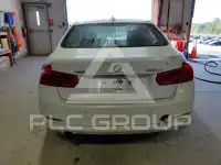 2018 BMW 320 photo