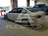 2018 BMW 320 photo