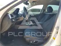 2018 BMW 320 photo
