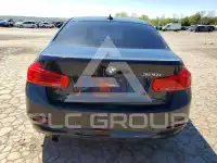 2018 BMW 320 photo
