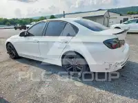 2018 BMW 330 фото