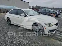 2018 BMW 330 photo