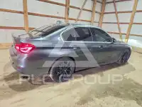 2018 BMW 330 photo