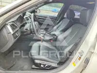 2018 BMW 330 photo