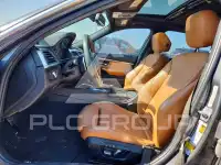 2018 BMW 330 photo